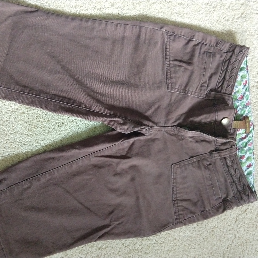 Cute brown Bermuda shorts